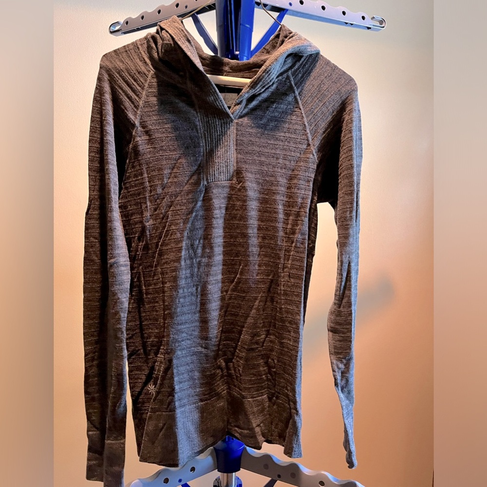 NWT Athleta Gray Lightweight Pull Over Hoodie